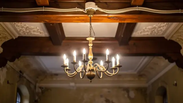 Beleuchtung im Altbau harmonisch gestalten für Sicherheit und Stil bei der Elektroinstallation