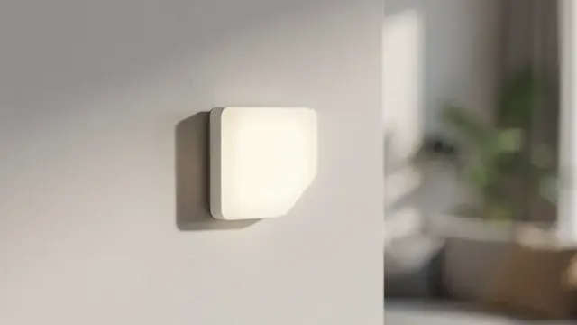 Bild eines Smart Homes mit Fokus auf elektrische Sicherheit und Sicherheitssysteme