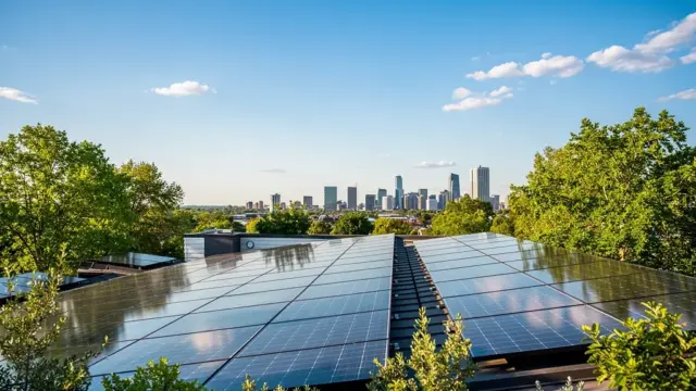 Fördermöglichkeiten für Photovoltaik und Speicher bei staatlichen Programmen
