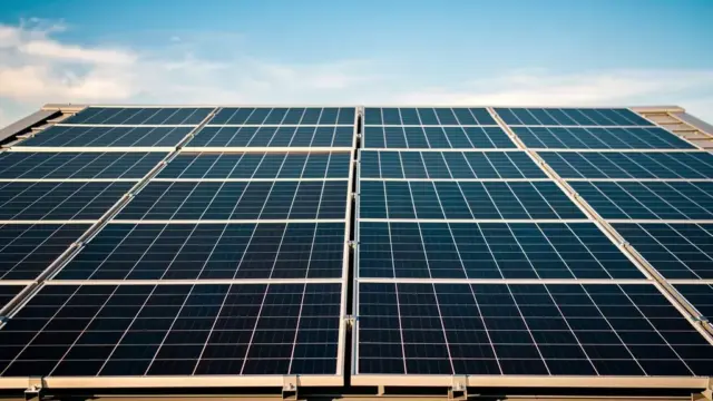 Optimale Planung und Dimensionierung von PV-Anlagen für individuellen Energiebedarf