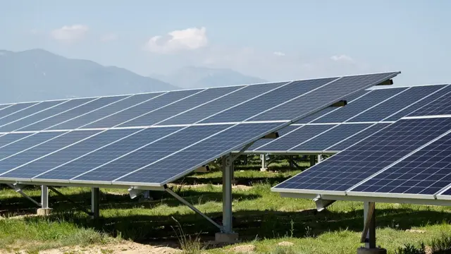 Effiziente PV Montagesysteme für Freiflächen zur Optimierung der Energieausbeute
